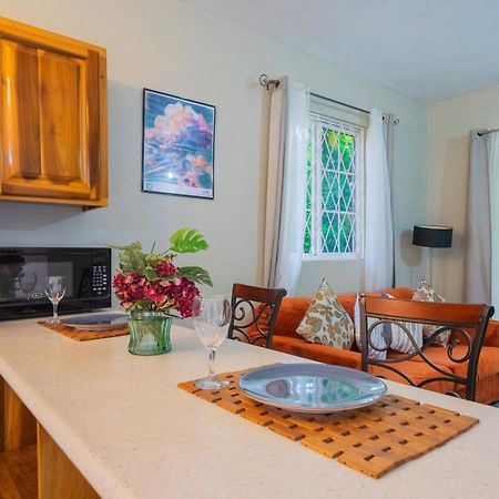 Musgrave Annex- Comfy 1 Bedroom Apartment On The Ground Floor Кингстън Екстериор снимка